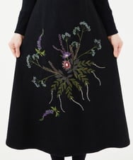 GYHAF03720 Sybilla(シビラ) ◆受注生産◆ブーケフラワー刺繍スカート ブラック