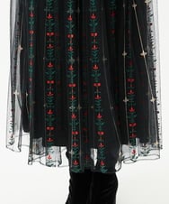 GYHAI04890 Sybilla(シビラ) ◆受注生産◆リーフ刺繍チュールスカート ブラック