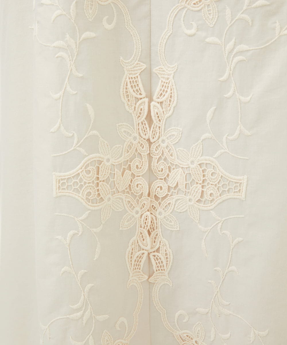 GYHYF32100 Sybilla(シビラ) ◆受注生産◆フラワーレース刺繍スカート アイボリー