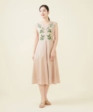 GYPGX01900 Sybilla(シビラ) ◆受注生産につき返品・交換・キャンセル不可◆ボタニカルガーデン刺繍ジャージードレス ピンクベージュ