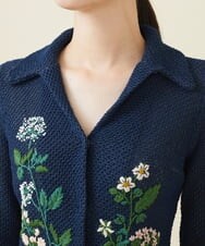 GYSGX01490 Sybilla(シビラ) ◆受注生産につき返品・交換・キャンセル不可◆ボタニカルガーデン刺繍メッシュ編みニットジャケット ネイビー