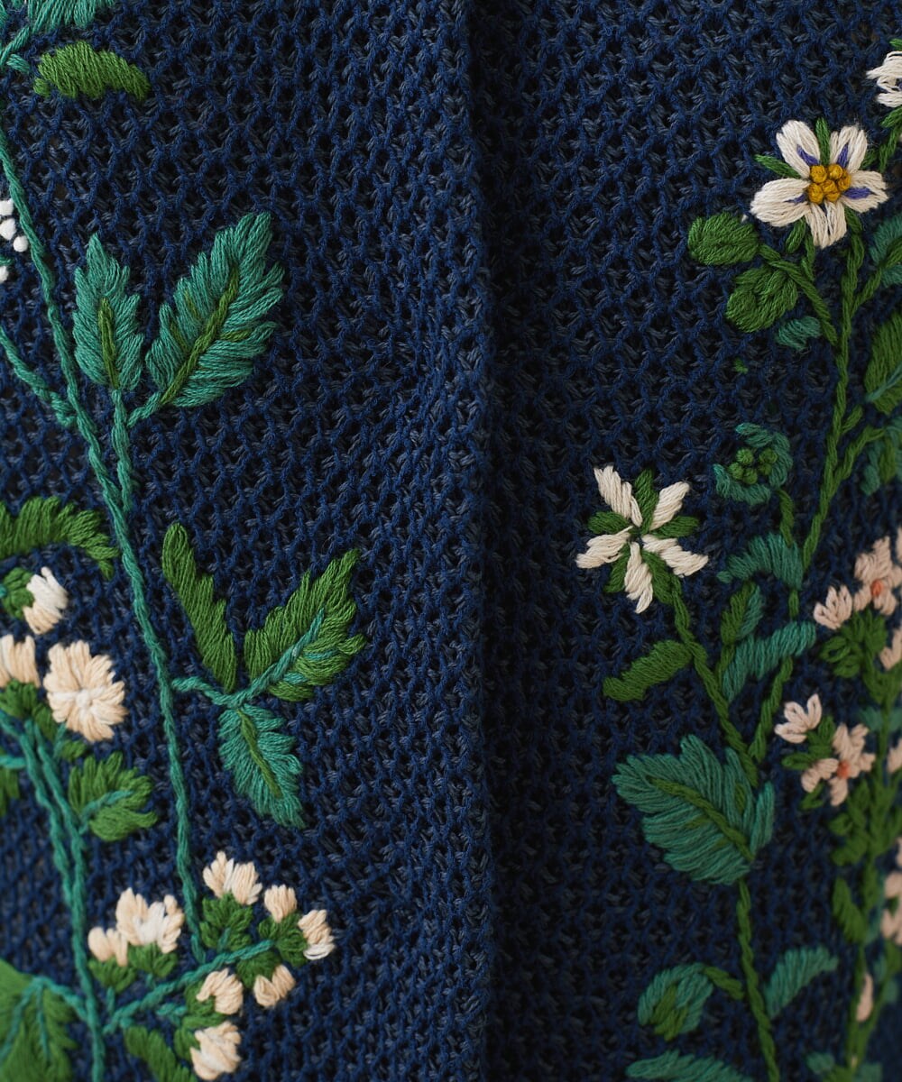 GYSGX01490 Sybilla(シビラ) ◆受注生産につき返品・交換・キャンセル不可◆ボタニカルガーデン刺繍メッシュ編みニットジャケット ネイビー
