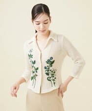 GYSGX01490 Sybilla(シビラ) ◆受注生産につき返品・交換・キャンセル不可◆ボタニカルガーデン刺繍メッシュ編みニットジャケット アイボリー