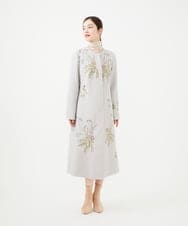 GYUVF01160 Sybilla(シビラ) ◆受注生産◆ブーケフラワー刺繍コート ライトグレー