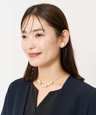 K12CA03019 a.v.v(アー・ヴェ・ヴェ) パール調スライドネックレス ゴールド
