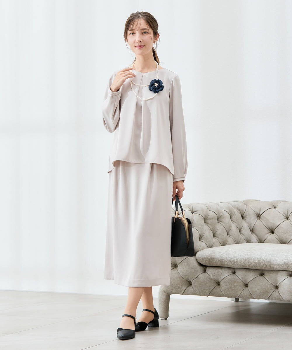 K12CD05039 a.v.v(アー・ヴェ・ヴェ) コサージュ付き二連ネックレス ベージュ