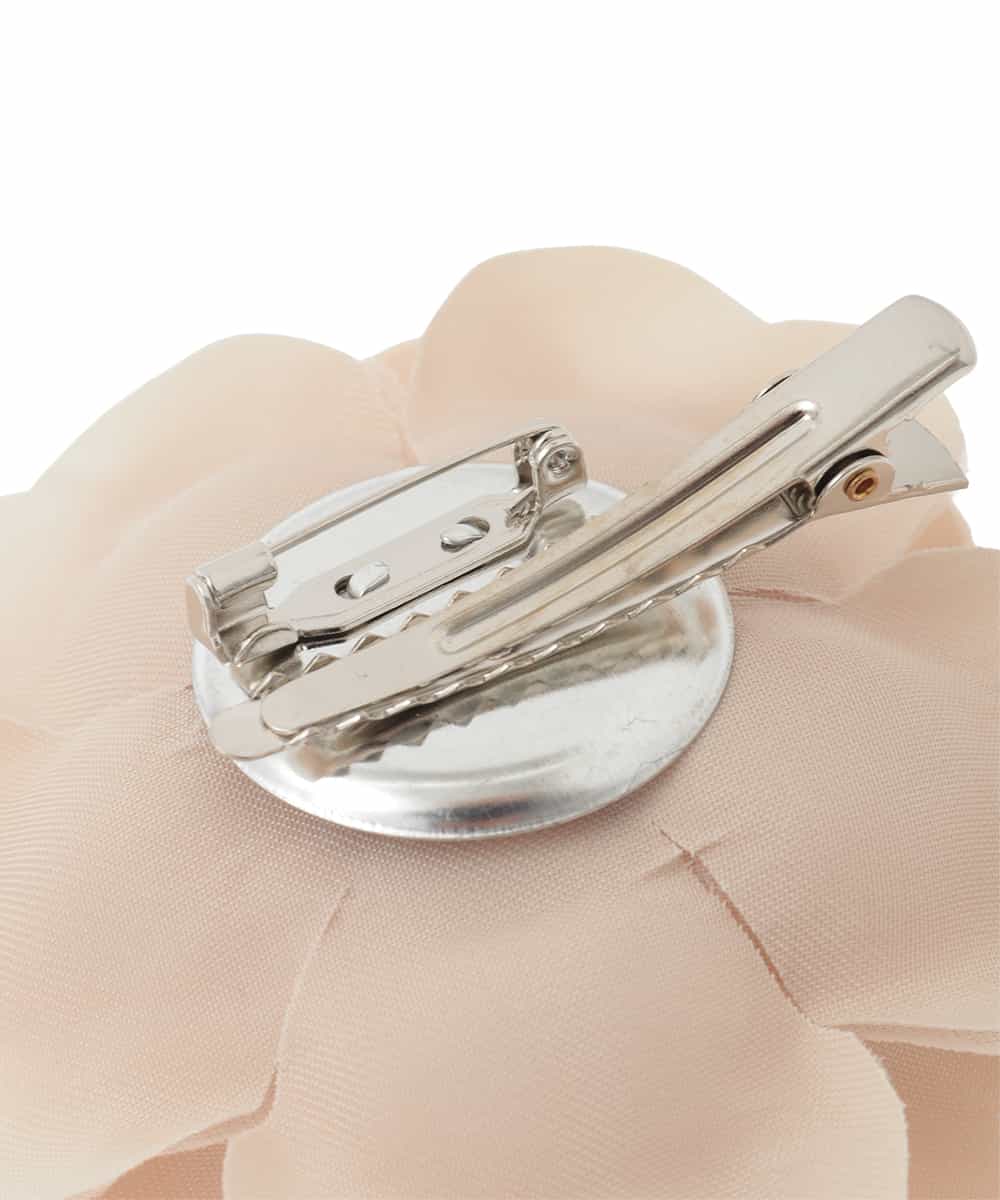 K12CD05039 a.v.v(アー・ヴェ・ヴェ) コサージュ付き二連ネックレス ベージュ