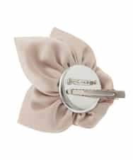 K12CD07029 a.v.v(アー・ヴェ・ヴェ) ローズモチーフコサージュ ベージュ