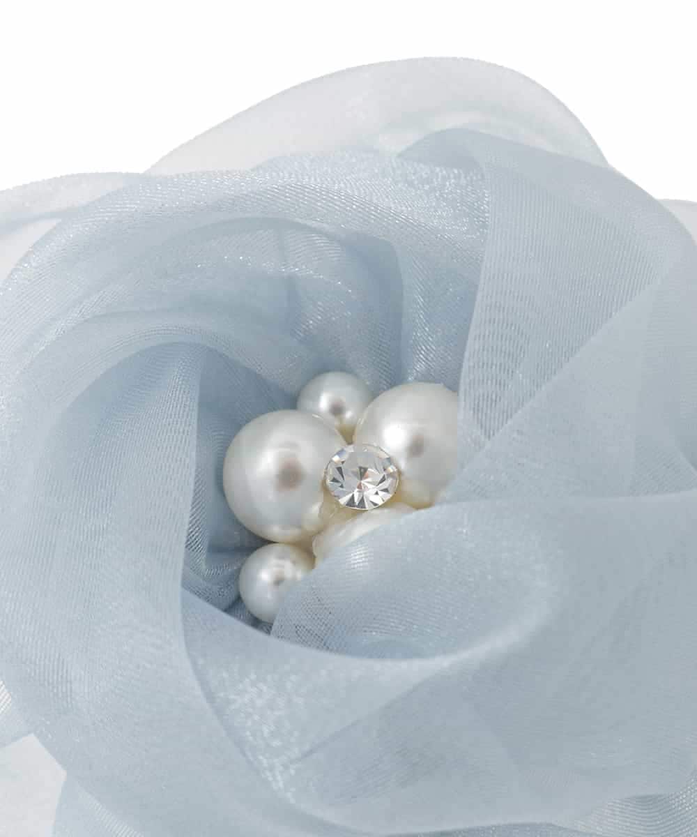 K12CD08029 a.v.v(アー・ヴェ・ヴェ) チュールフラワーコサージュ ライトグレー