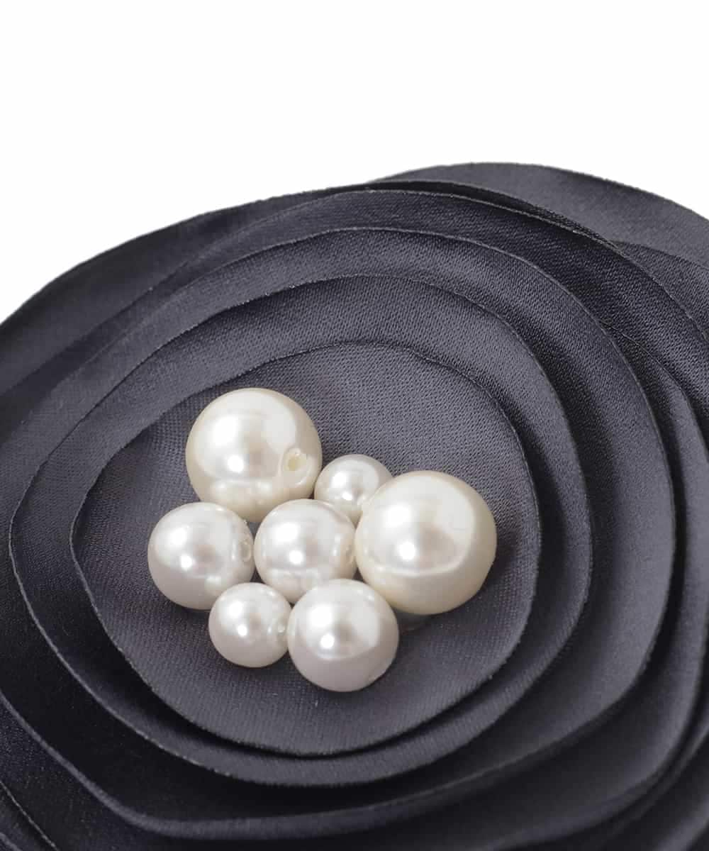 K12CD09029 a.v.v(アー・ヴェ・ヴェ) フラットローズコサージュ グレー