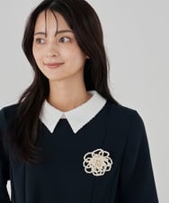 K12CD10029 a.v.v(アー・ヴェ・ヴェ) パール調フラワーコサージュ ホワイト