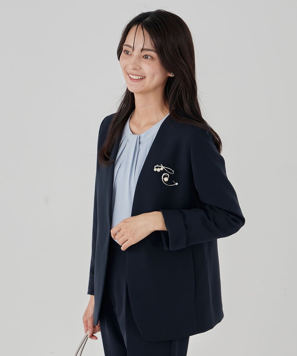 K12CD11021 a.v.v(アー・ヴェ・ヴェ) ニュアンスラインパールブローチ シルバー