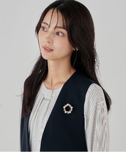 K12CD12024  パール調サークルブローチ