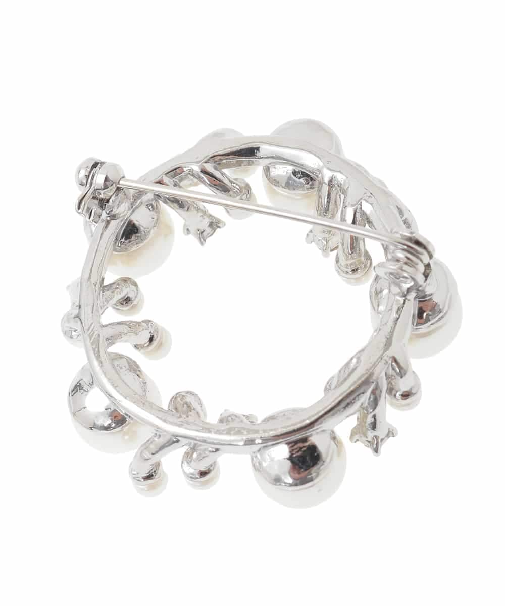 K12CD12024 a.v.v(アー・ヴェ・ヴェ) パール調サークルブローチ シルバー