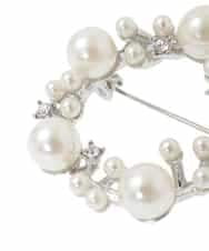 K12CD12024 a.v.v(アー・ヴェ・ヴェ) パール調サークルブローチ シルバー