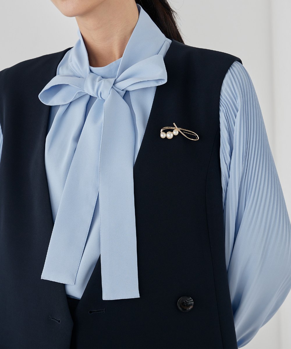 K12CD13021 a.v.v(アー・ヴェ・ヴェ) パール調ニュアンスブローチ ゴールド