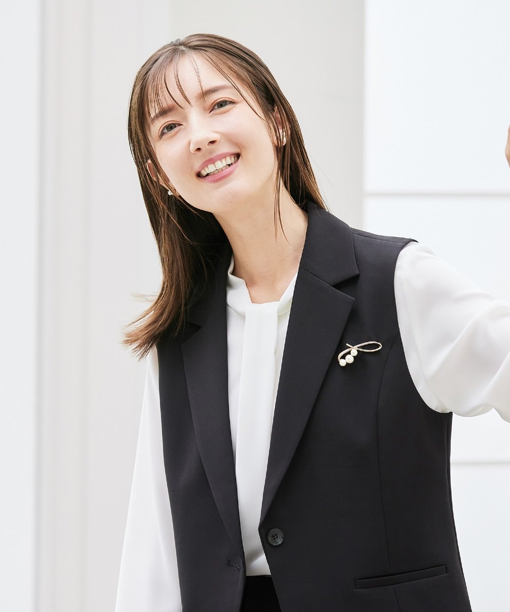 K12CD13021 a.v.v(アー・ヴェ・ヴェ) パール調ニュアンスブローチ シルバー