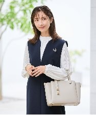 K12CD14021 a.v.v(アー・ヴェ・ヴェ) パールリングブローチ ゴールド