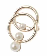 K12CD15021 a.v.v(アー・ヴェ・ヴェ) 3連パールサークルブローチ ゴールド