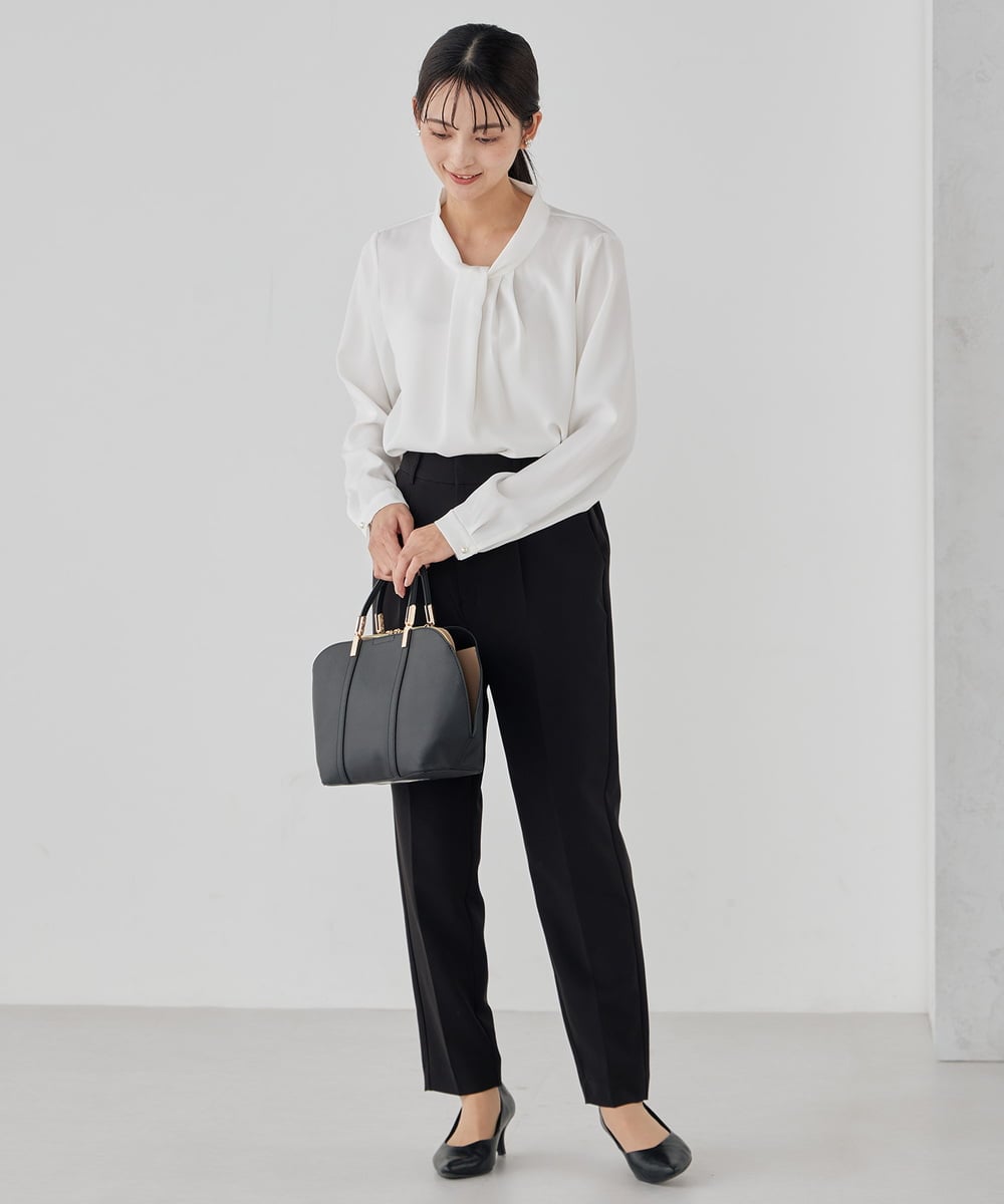 K15CD01059 a.v.v(アー・ヴェ・ヴェ) カクシボ2WAYハーフムーンバッグ ライトグレー