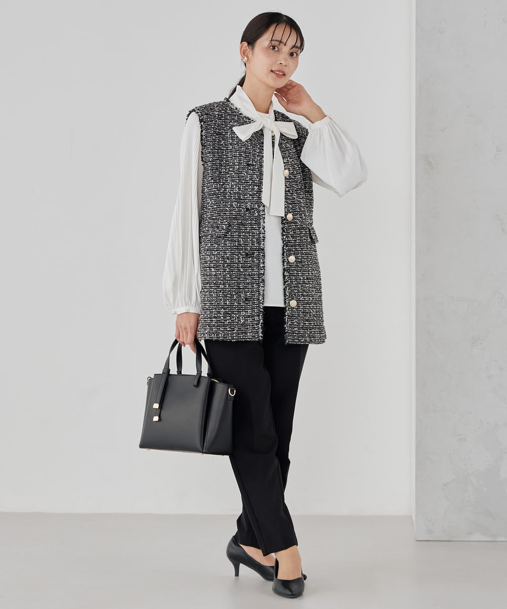 K15CD03059 a.v.v(アー・ヴェ・ヴェ) ノットハンドルミドルサイズトート ブラック