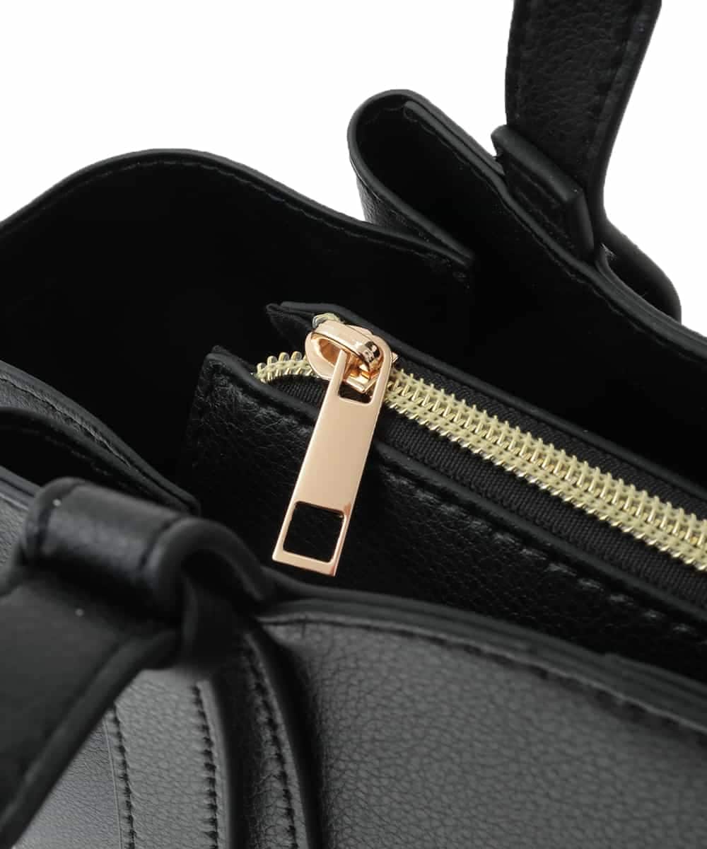 K15CD03059 a.v.v(アー・ヴェ・ヴェ) ノットハンドルミドルサイズトート ブラック