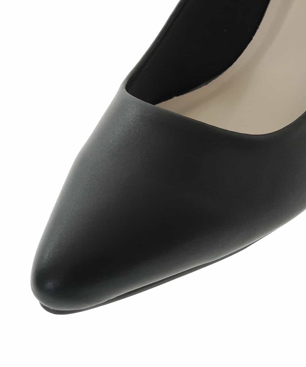K16CM01049 a.v.v(アー・ヴェ・ヴェ) 【ヒール高さ：5.5～5.7cm】フェイクレザーパンプス ブラック
