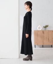 K2AKA01089 a.v.v(アー・ヴェ・ヴェ) 【2SET】フェザーベスト×フレアニットワンピース ブラック