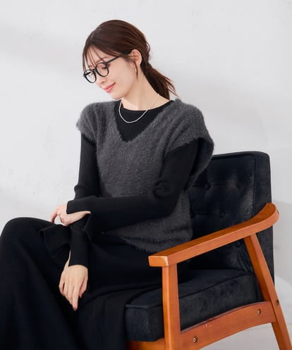 K2AKD01099 a.v.v 2SET フェザー ベスト × リブニット ワンピース
