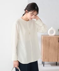 K2BBD14034 a.v.v(アー・ヴェ・ヴェ) ノーカラーカフスブラウス アイボリー