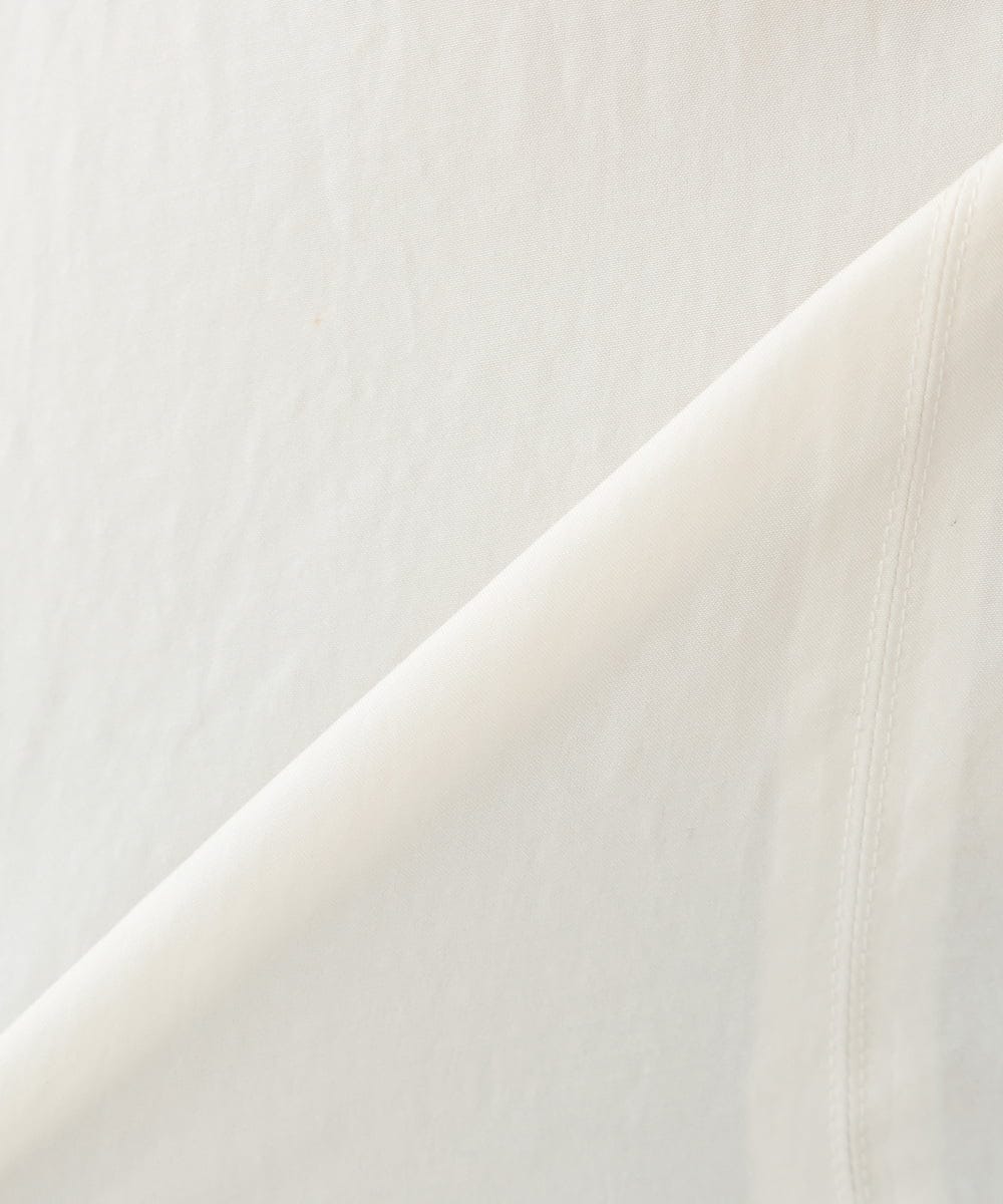 K2BBD14034 a.v.v(アー・ヴェ・ヴェ) ノーカラーカフスブラウス アイボリー