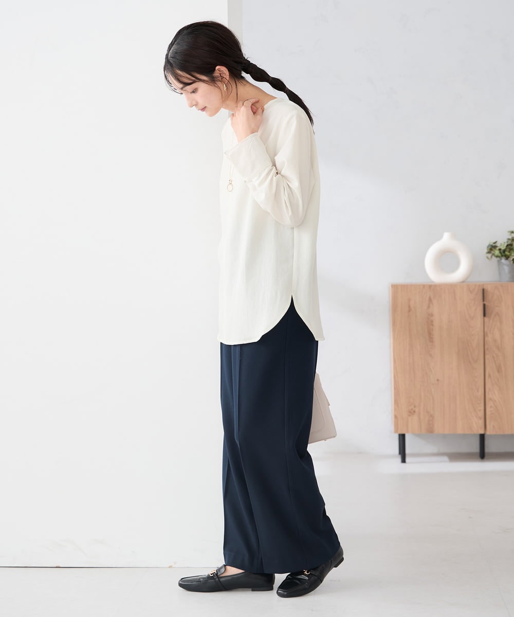 K2BBD14034 a.v.v(アー・ヴェ・ヴェ) ノーカラーカフスブラウス アイボリー