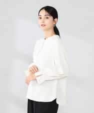 K2BED03044 a.v.v(アー・ヴェ・ヴェ) 2WAYスタンドネックブラウス ライトブルー