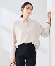 K2BFD02044 a.v.v(アー・ヴェ・ヴェ) 【シワになりにくい】スキッパーシャツ グレージュ