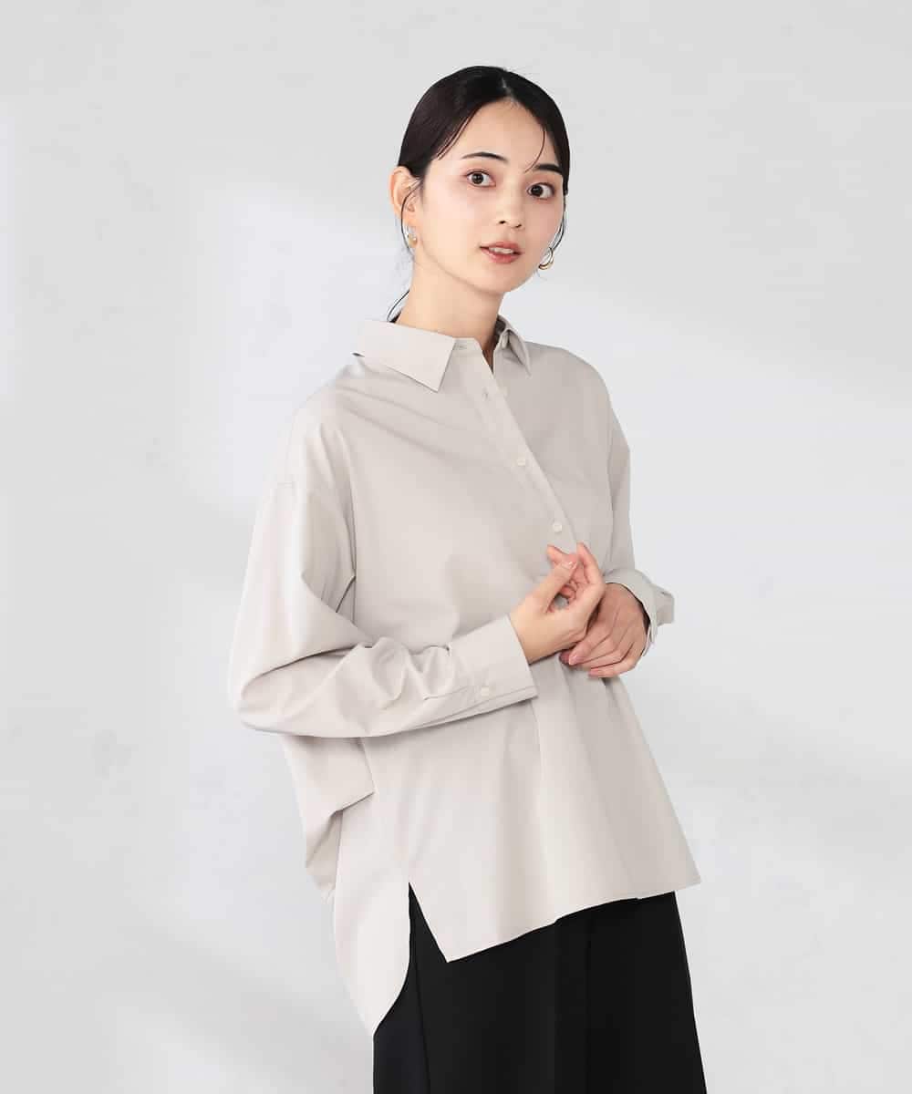 K2BFD02044 a.v.v(アー・ヴェ・ヴェ) 【シワになりにくい】スキッパーシャツ ライトカーキ