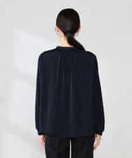 K2BFD04044 a.v.v(アー・ヴェ・ヴェ) 【洗える】サテンギャザーブラウス ピンク