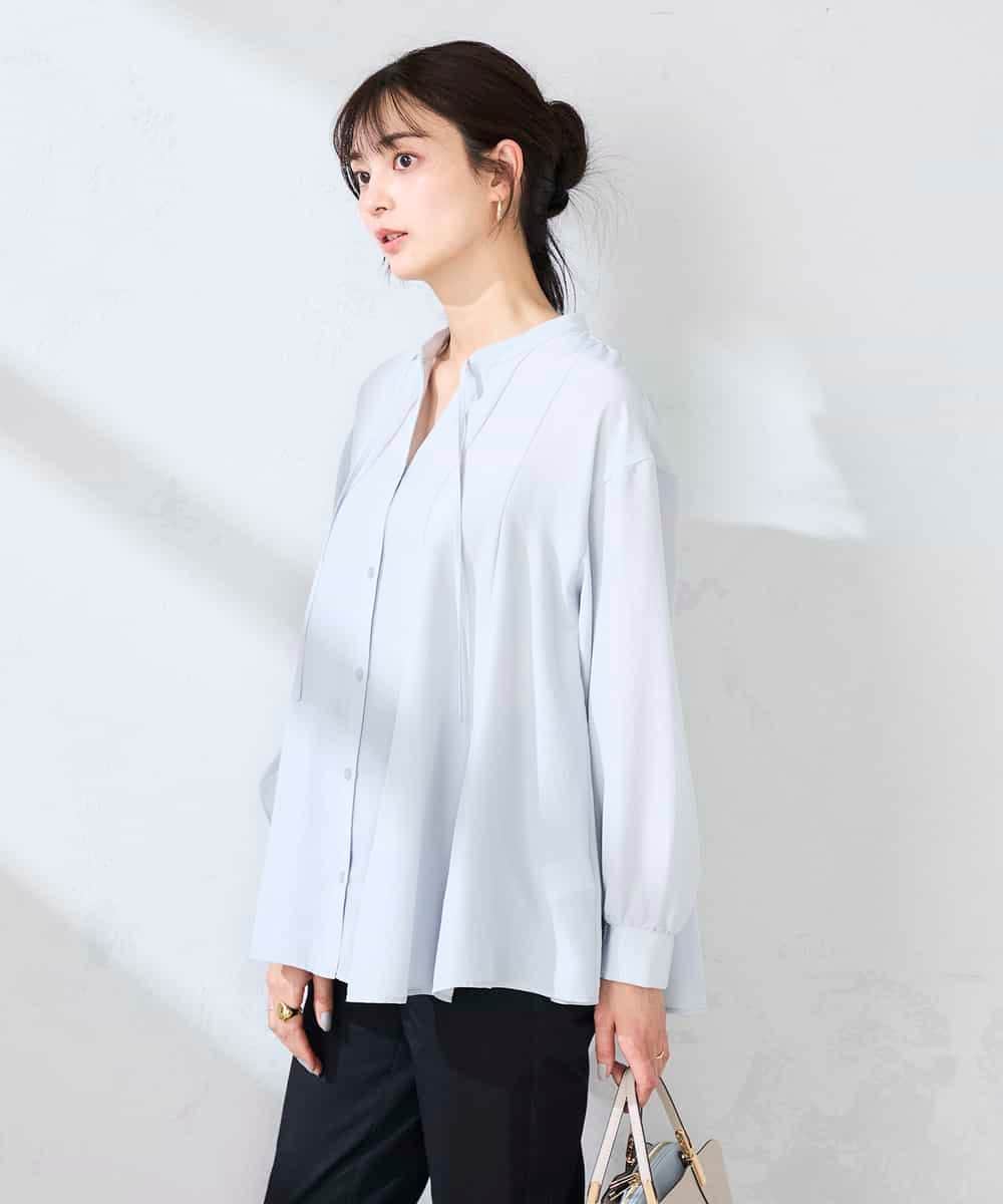 K2BFD23059 a.v.v(アー・ヴェ・ヴェ) エアリーフレアブラウス ライトブルー