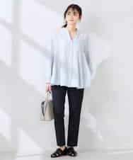 K2BFD23059 a.v.v(アー・ヴェ・ヴェ) エアリーフレアブラウス ライトブルー