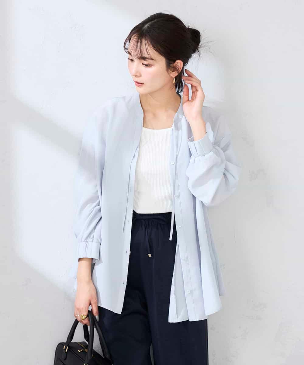 K2BFD23059 a.v.v(アー・ヴェ・ヴェ) エアリーフレアブラウス ライトブルー