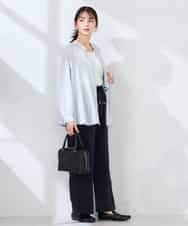 K2BFD23059 a.v.v(アー・ヴェ・ヴェ) エアリーフレアブラウス ライトブルー