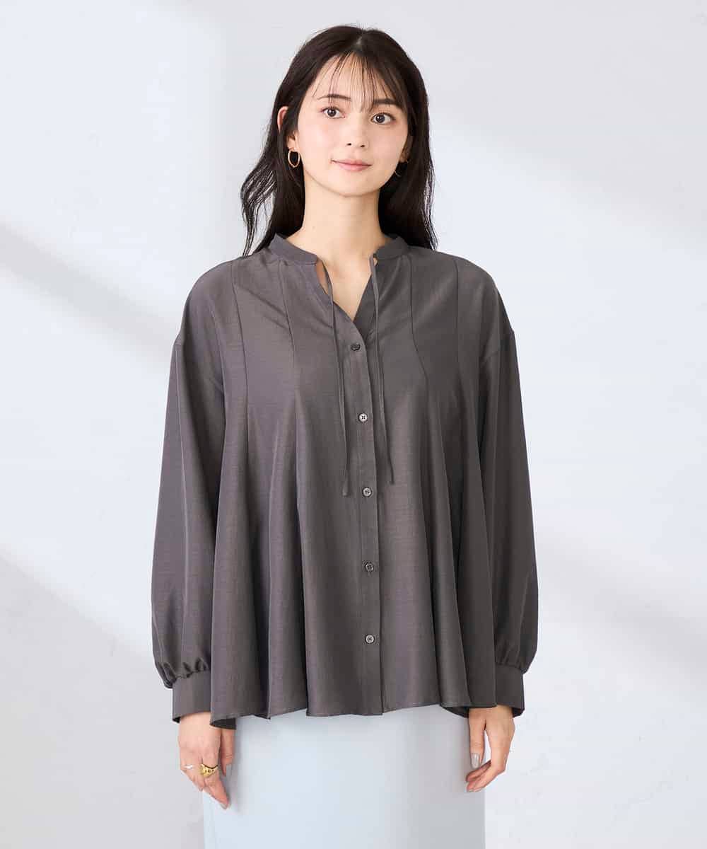 K2BFD23059 a.v.v(アー・ヴェ・ヴェ) エアリーフレアブラウス ライトブルー