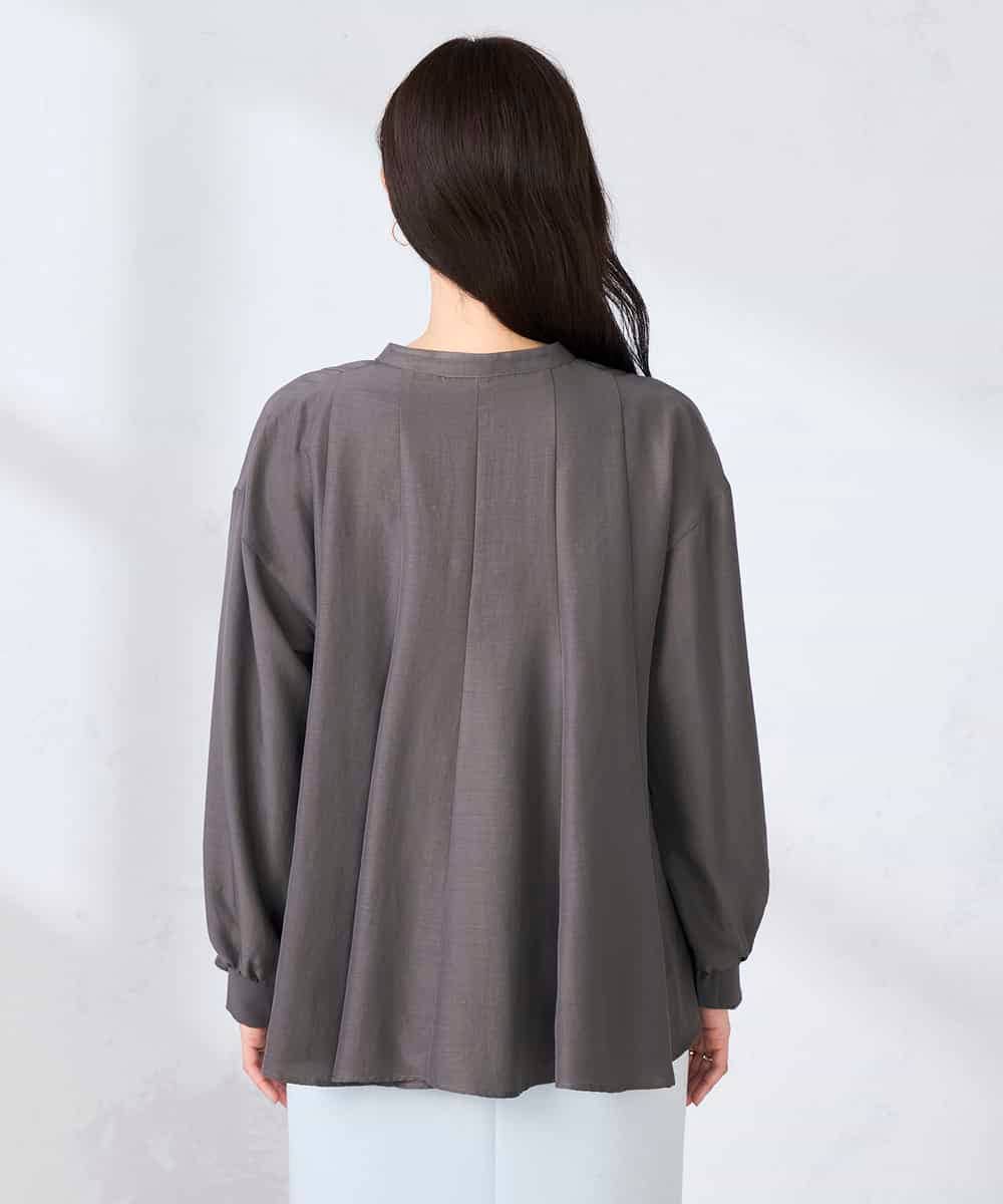 K2BFD23059 a.v.v(アー・ヴェ・ヴェ) エアリーフレアブラウス ライトブルー