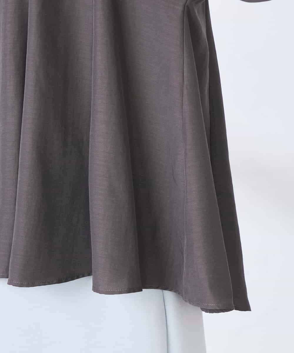 K2BFD23059 a.v.v(アー・ヴェ・ヴェ) エアリーフレアブラウス ライトブルー