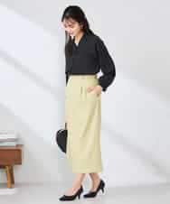 K2BFD25049 a.v.v(アー・ヴェ・ヴェ) フリルVネックドット柄ブラウス ホワイト