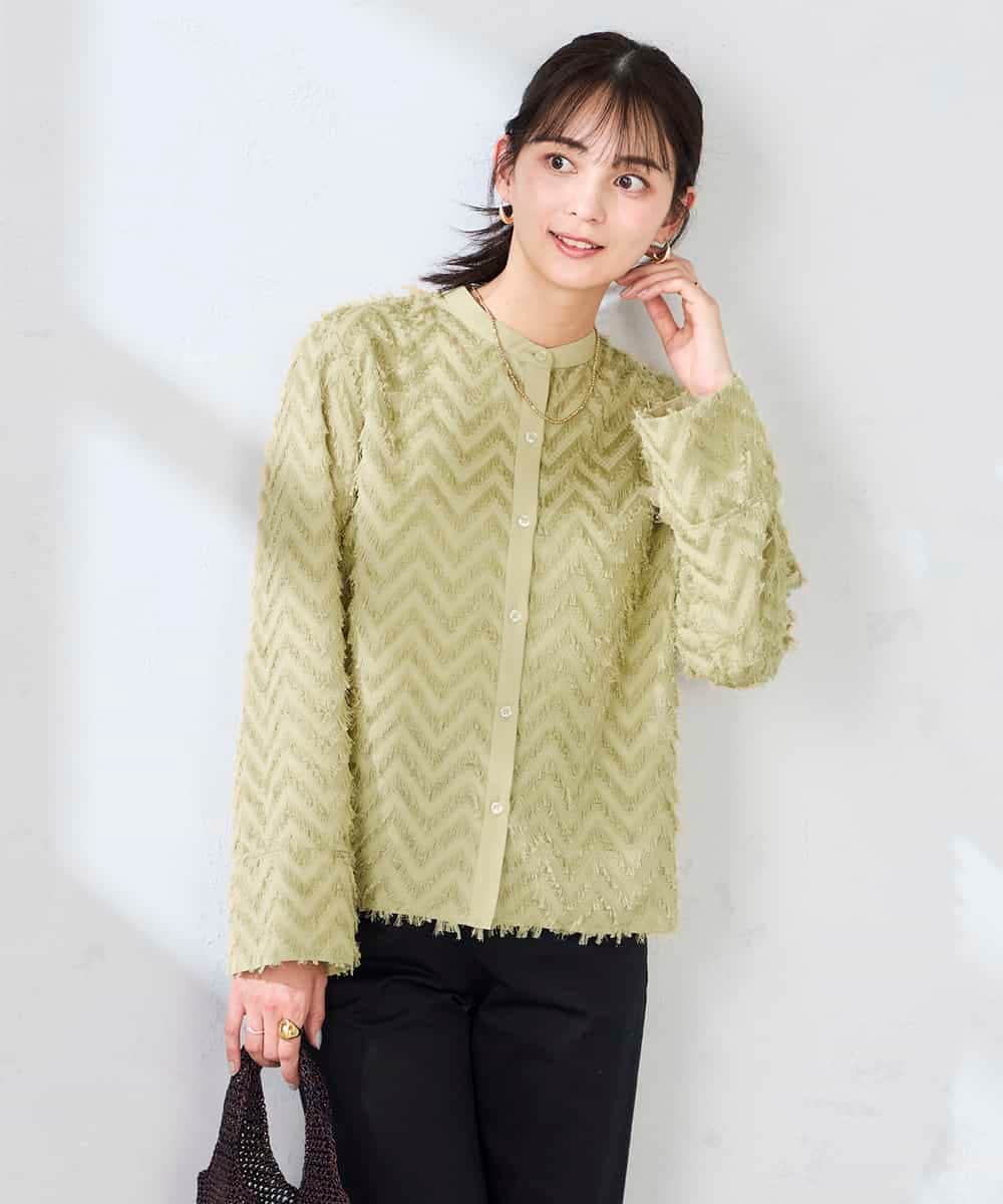 K2BFD27059 a.v.v(アー・ヴェ・ヴェ) フリンジジャガードシャツ グリーン