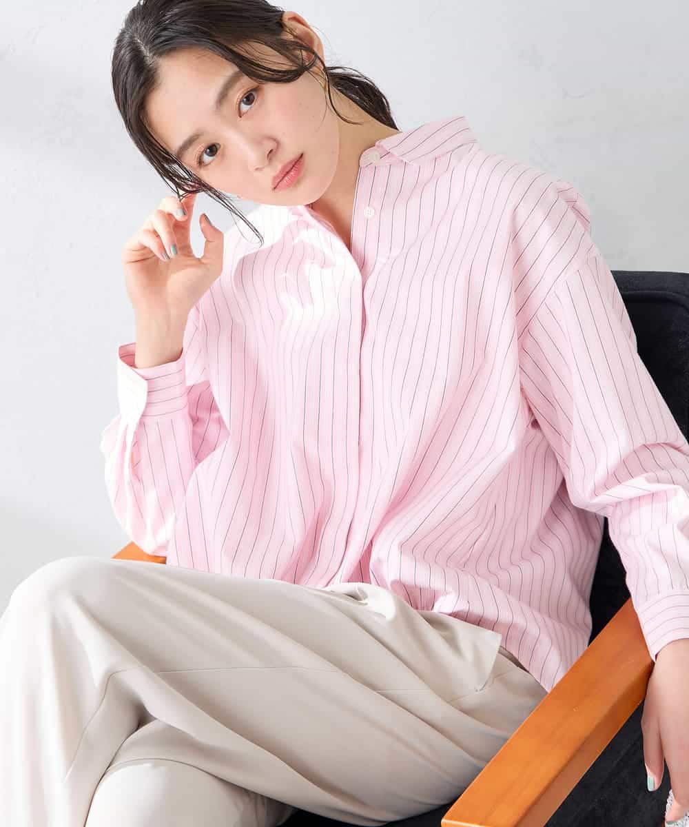 K2BFD28049 a.v.v(アー・ヴェ・ヴェ) ストライプ柄クロップドシャツ ピンク