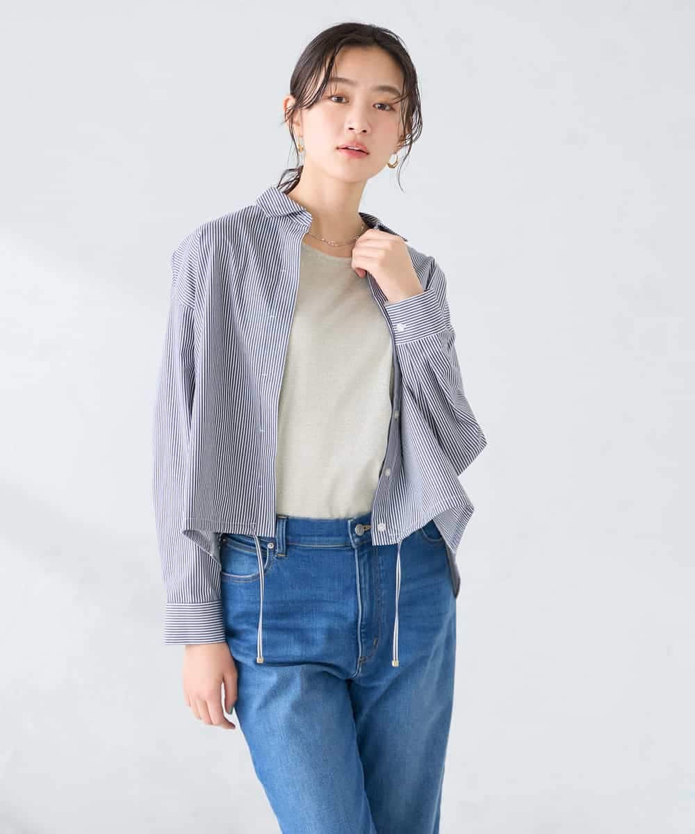 K2BFD28049 a.v.v(アー・ヴェ・ヴェ) ストライプ柄クロップドシャツ ピンク