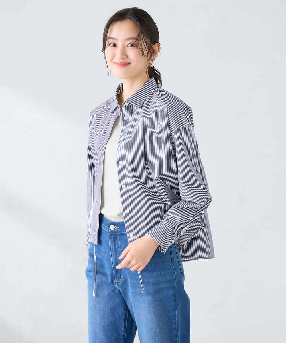 K2BFD28049 a.v.v(アー・ヴェ・ヴェ) ストライプ柄クロップドシャツ ピンク