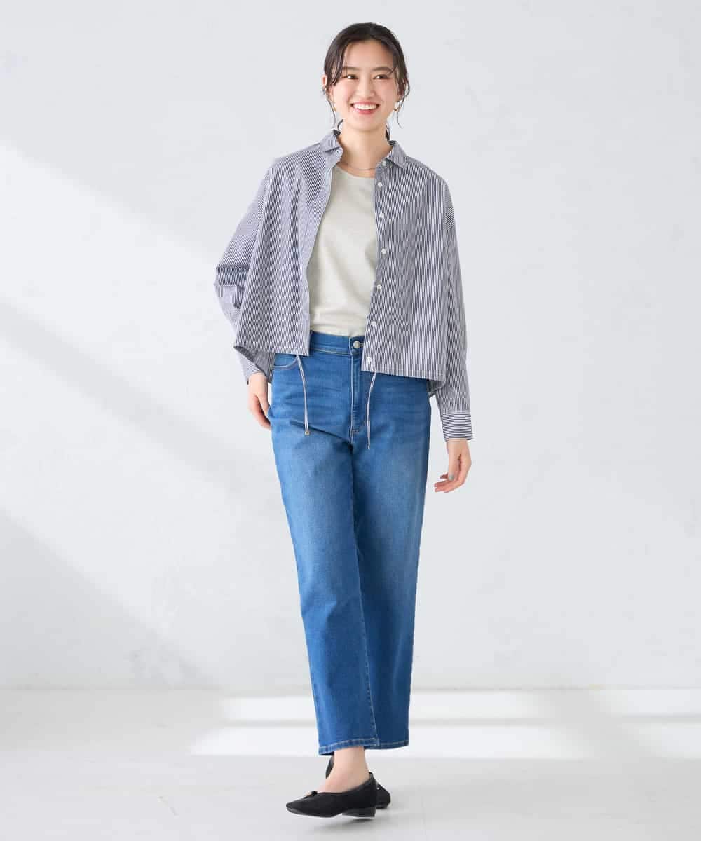 K2BFD28049 a.v.v(アー・ヴェ・ヴェ) ストライプ柄クロップドシャツ ピンク