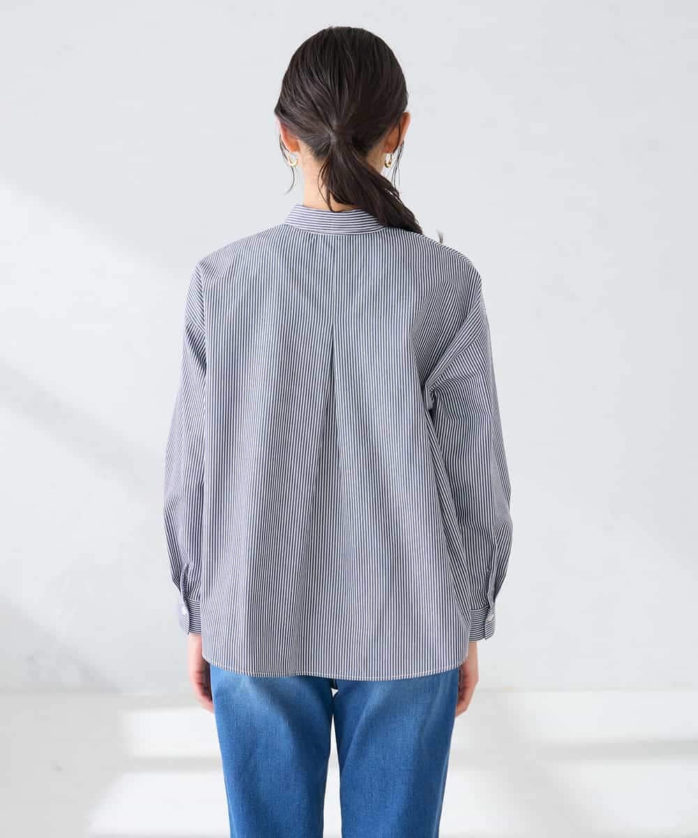 K2BFD28049 a.v.v(アー・ヴェ・ヴェ) ストライプ柄クロップドシャツ ピンク